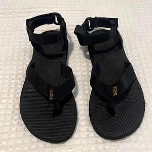 Teva Sandals Thong with Ankle Strap